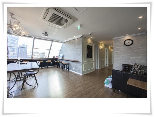 First Guesthouse Busan Extérieur photo